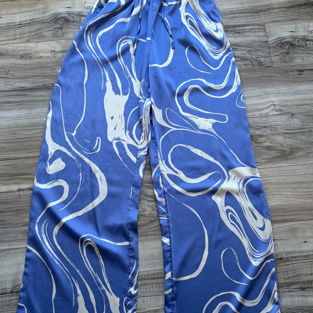 Entro Blue and White Swirl Dress Pant